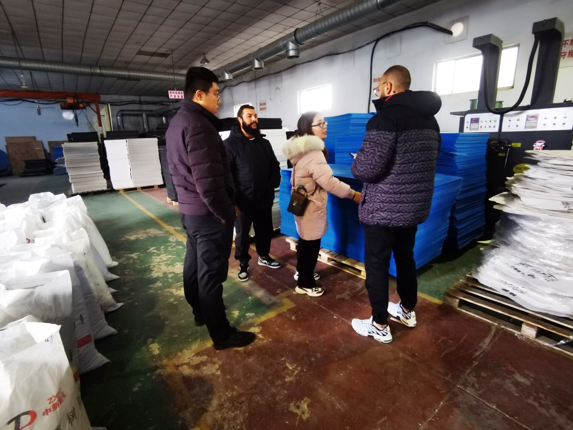 Australian Clients Visit Our Factory 