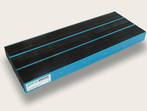 Mantis Waterjet Cutting Bricks